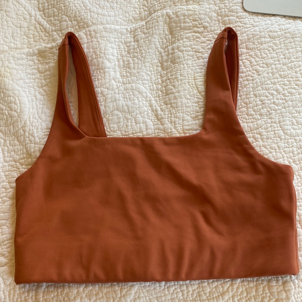 Girlfriend Collective Tommy cropped bra